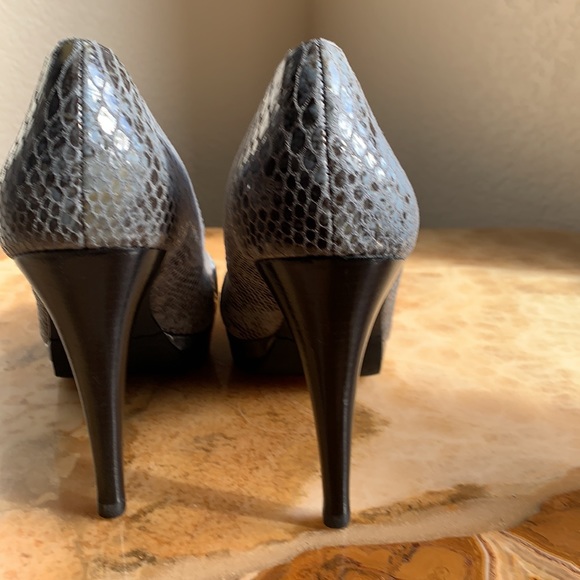 Beautiful new 4 inch high heels by Moda Spana Sz: 7M - Picture 5 of 17